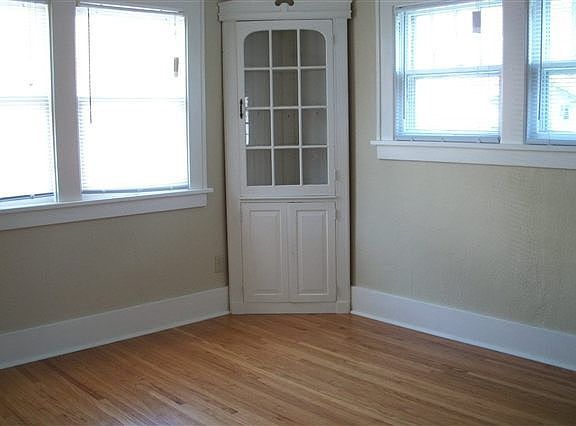 3rd image of 176 Gage Ave