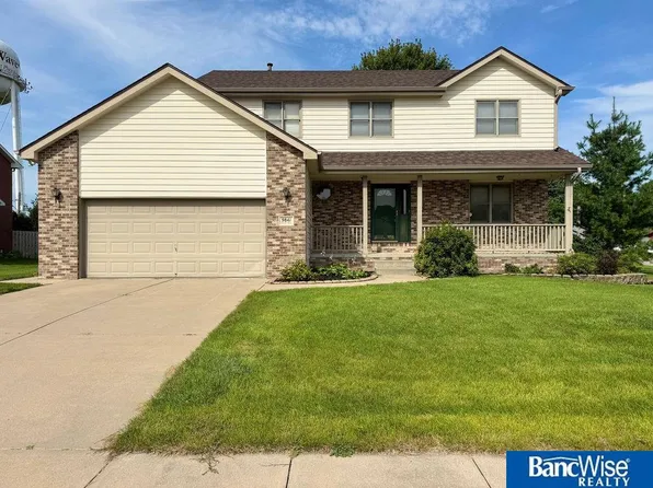 9841 N 149th Pl, Waverly, NE 68462