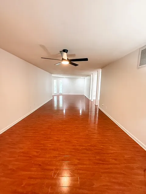2 bed, 1409 sqft, $1,800 — Photo 3