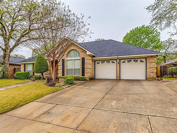 3rd image of 6106 Kenilworth Dr