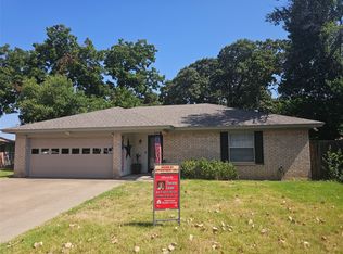 7239 Muse Ct, Fort Worth, TX 76112