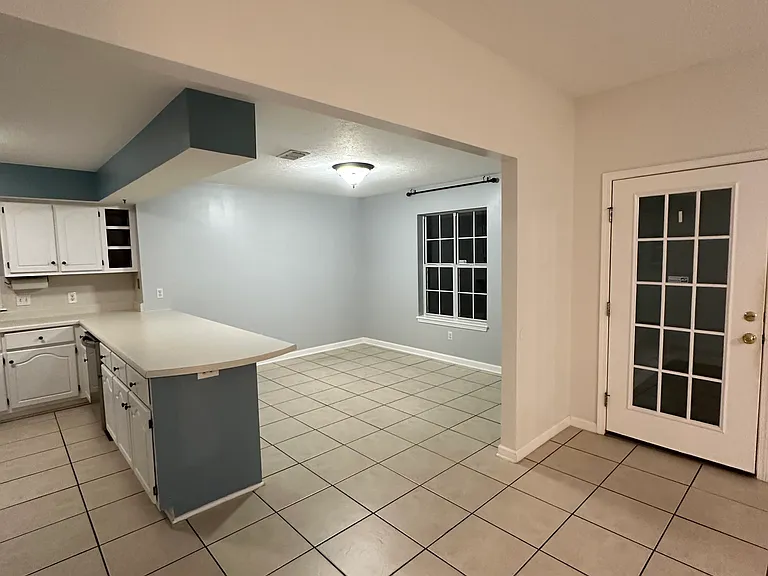 174 Treasure Palm Dr — Photo 10