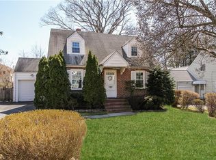16 Maywood Ave, Port Chester, NY 10573