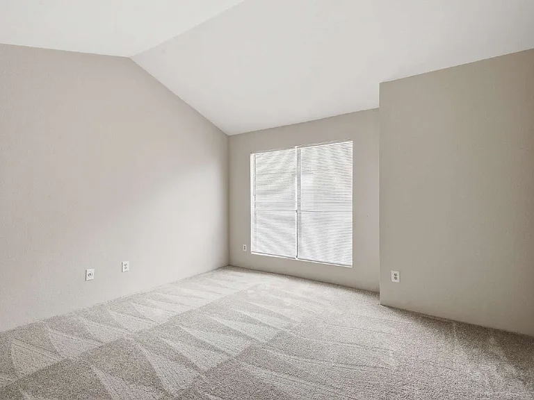 2120 Wilcrest Dr #108 — Photo 14
