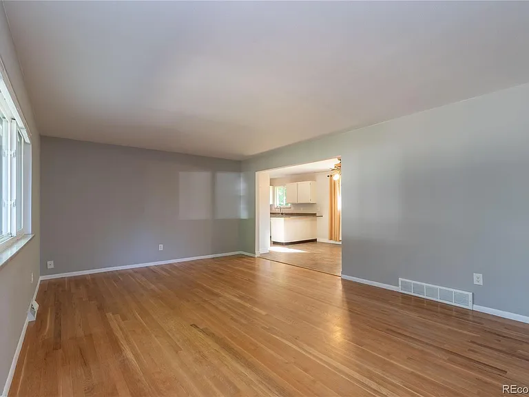 2990 Indiana St — Photo 16