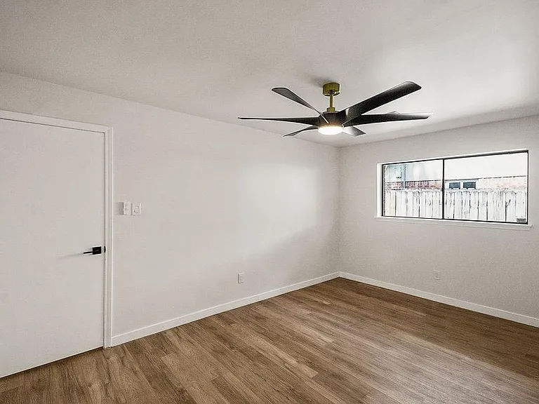5514 Chantilly Ln — Photo 27