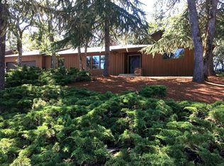 740 SE Summit Dr, Roseburg, OR 97470