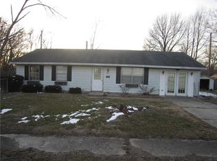 813 S 5th Pl, Mattoon, IL