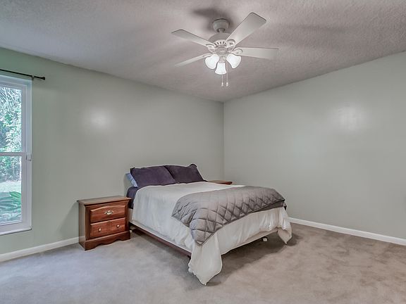 4th image of 12560 Deeder Ln