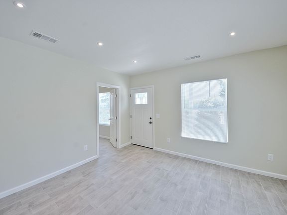 3rd image of 227 S Sunset Ave #1
