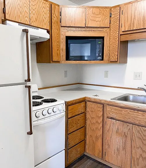 Erickson Apartments — Photo 5