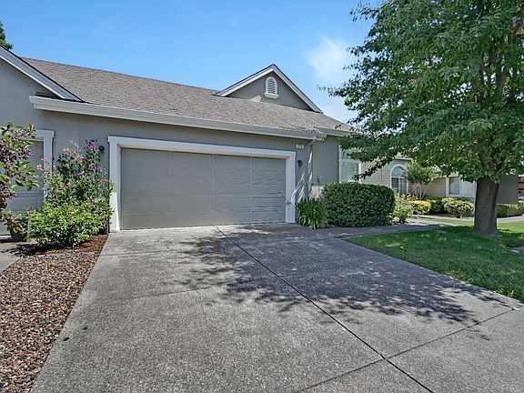 2nd image of 713 Rosemary Clooney Court