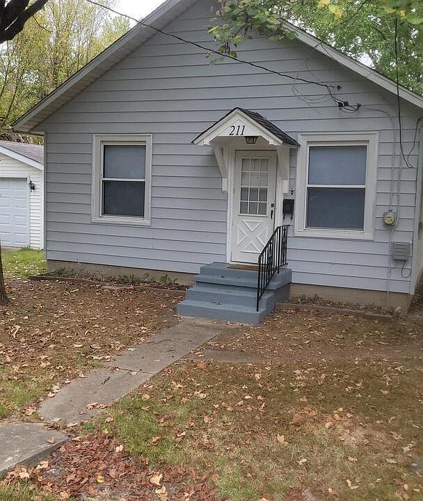 1st image of 211 W Bryan St