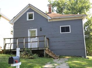 612 T St, Atchison, KS 66002