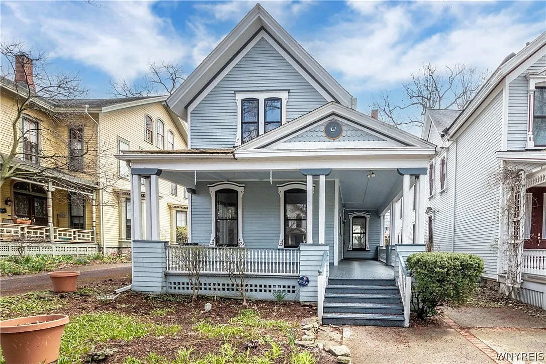 41 Irving Pl photo 1