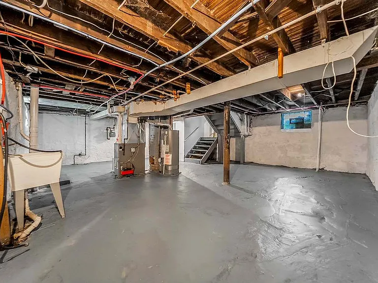 2145 W 100th St — Photo 27