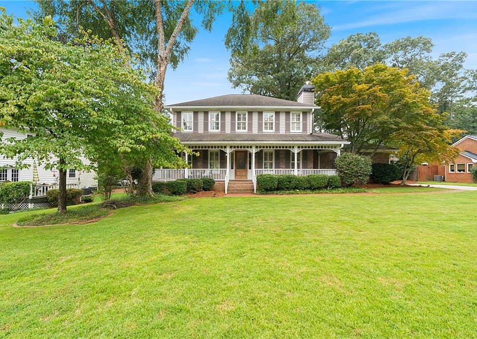 1st image of 2675 Shadow Pine Dr