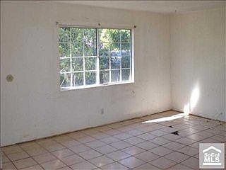 5th image of 332 Richburn Ave