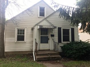 405 23rd Ave, Moline, IL 61265