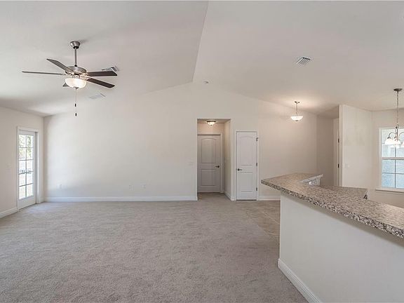 5th image of 3329 Eagle Pass St