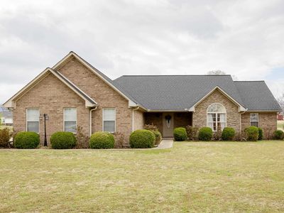 685 Cloverleaf Cir, Killen, AL, 35645