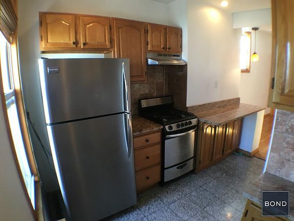 2nd image of 718 Leonard St APT 3R