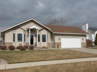3739 18th St S, Fargo, ND 58104