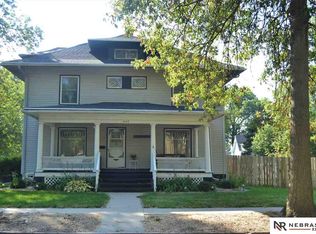 1107 Grove Ave, Crete, NE 68333