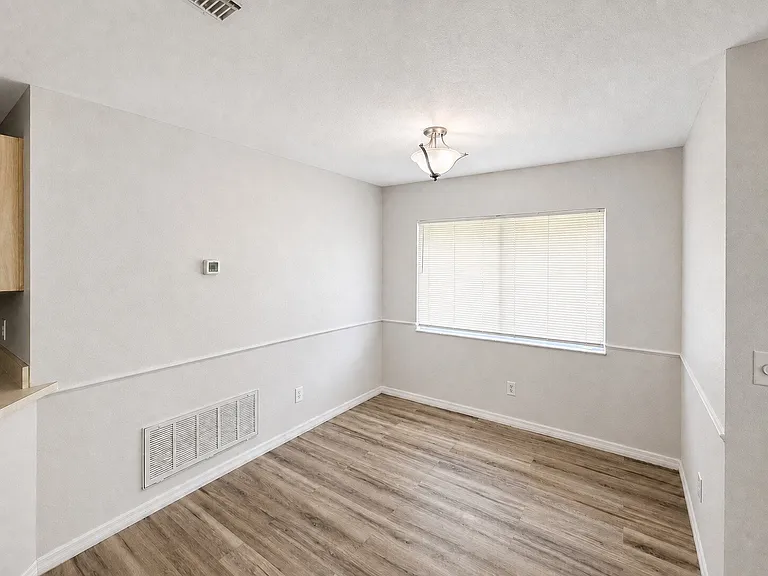 7904 Waterview Way — Photo 5