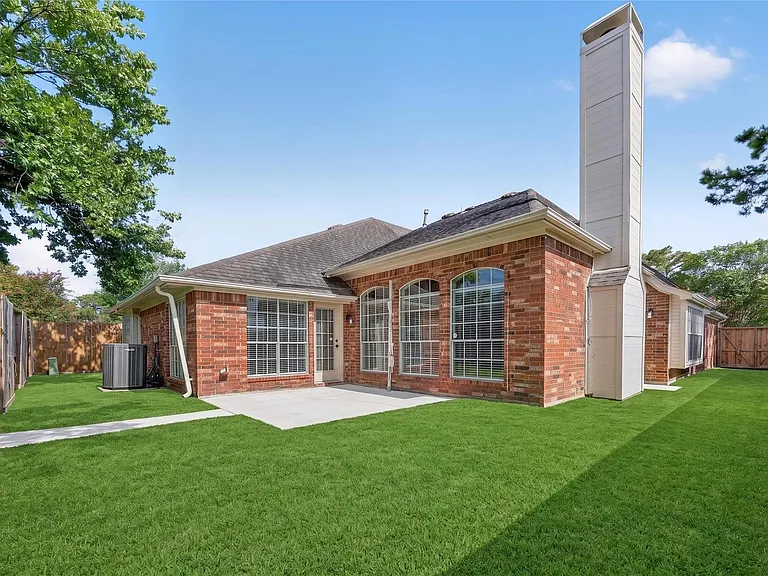 17414 Erin Way Ct — Photo 44