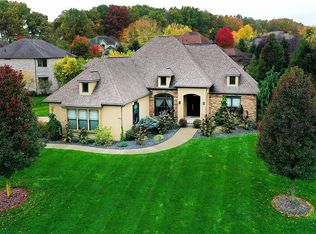 7437 Champaign Ave NW, Canal Fulton, OH 44614