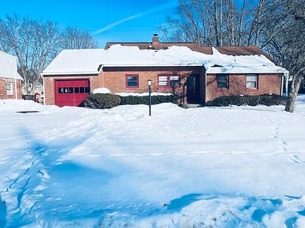 3509 Maplecrest Dr #1, Vestal, NY 13850