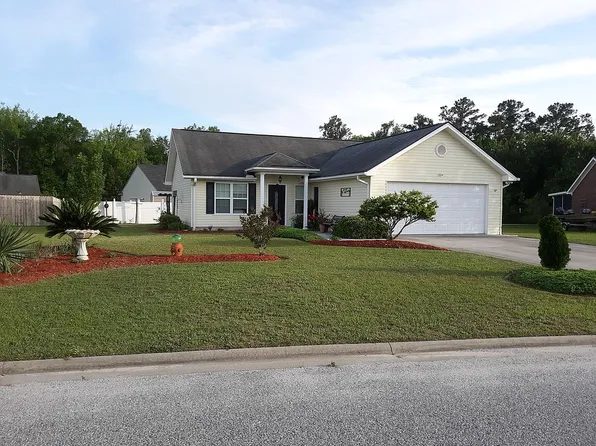 165 Mustang Dr, Guyton, GA 31312