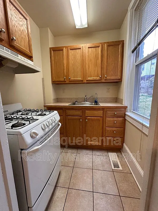 1 bed, 603 sqft, $1,275 — Photo 4