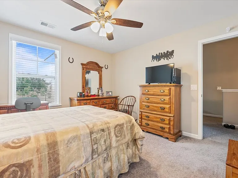 329 Sonoma Dr — Photo 18