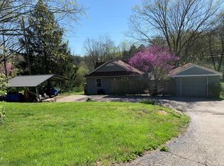7503 Lake Louisvilla Dr, Crestwood, KY 40014
