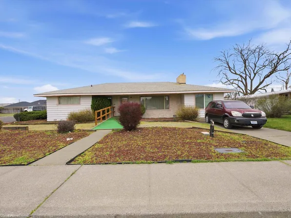 1704 W Brown St, Pasco, WA 99301