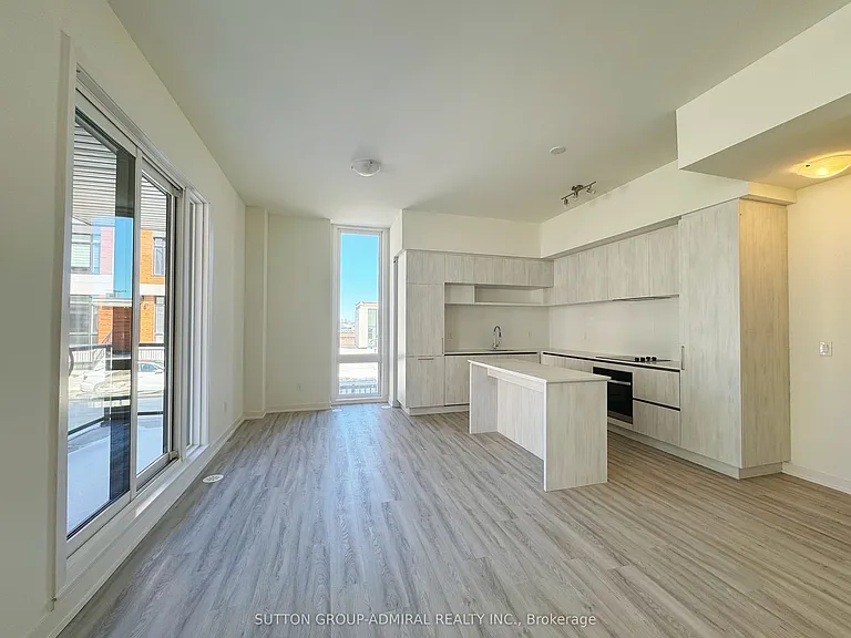 15 David Eyer Rd #1412 — Photo 1