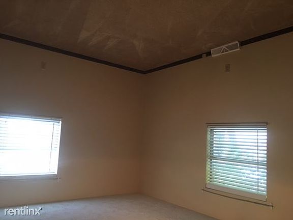 5th image of 11640 S Williamsburg Dr