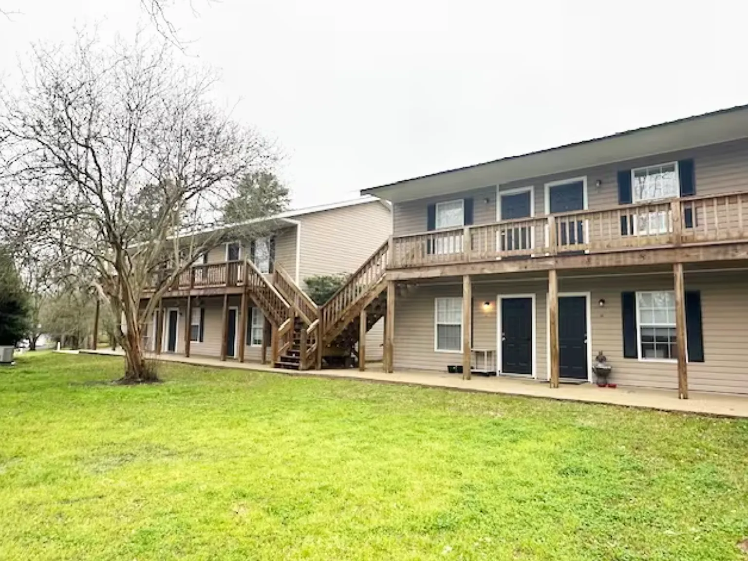The Grande at Ellisville — Photo 4