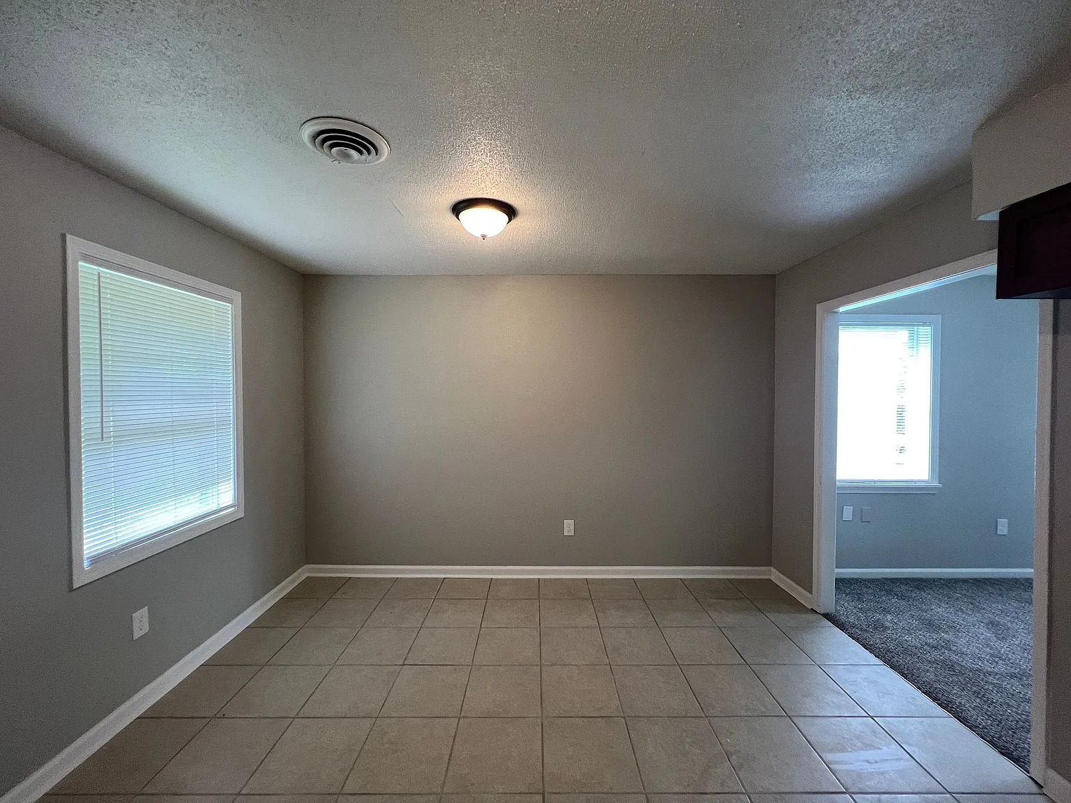 3673 Fieldlark Dr — Photo 3