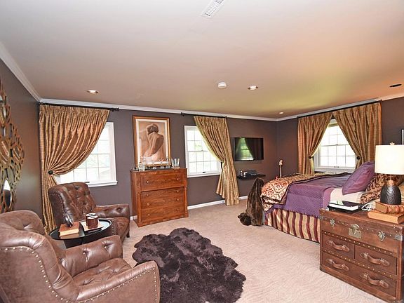 5th image of 7564 Trailwind Dr