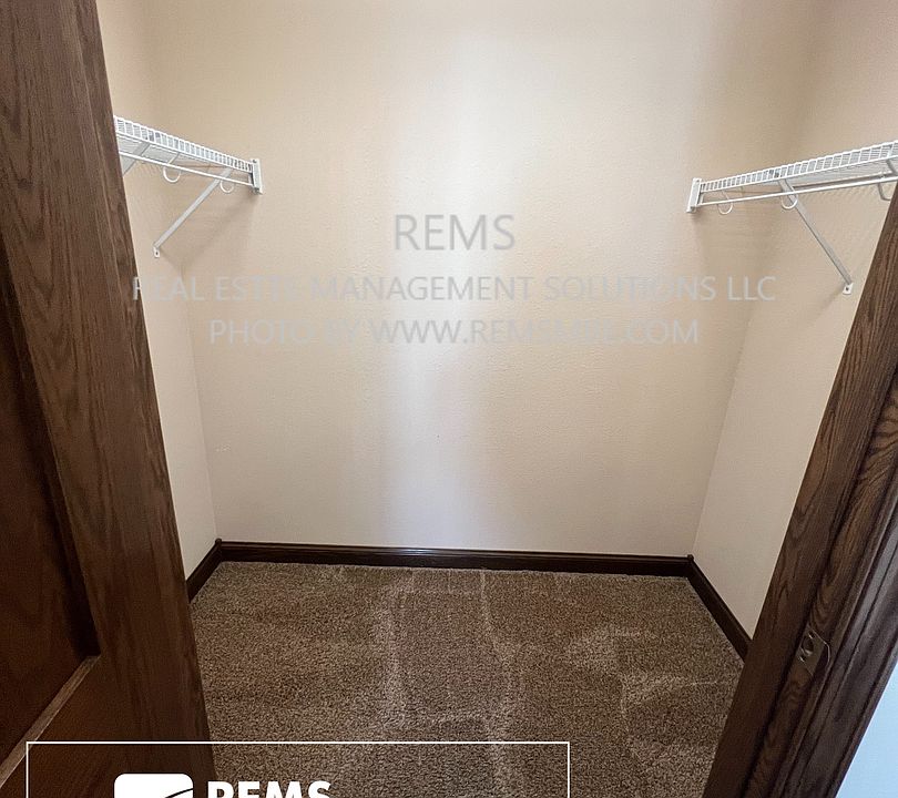 1st image of 345 Laurel St #2