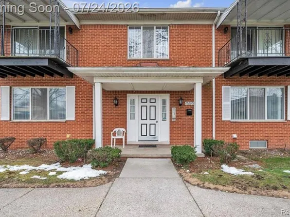15220 Garfield Ave APT B, Redford, MI 48239