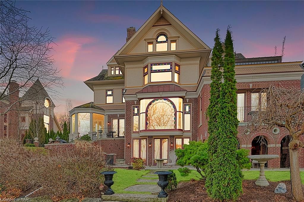 22 Bayview Dr, Saint Catharines, ON L2N 4Y4 Zillow