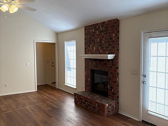 2nd image of 5812 W Farmers Ave