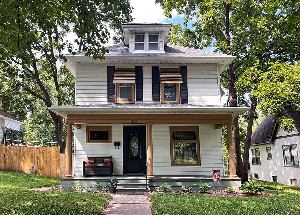 1st image of 2629 Faraon St