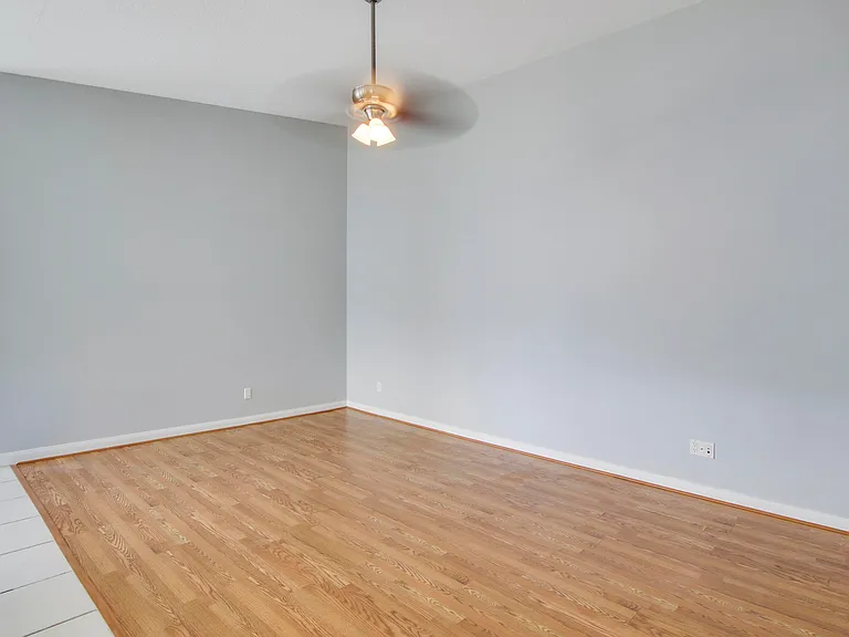 10870 SW Dardanelle Dr — Photo 27