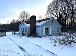 5733 Miller Rd, Lowellville, OH 44436