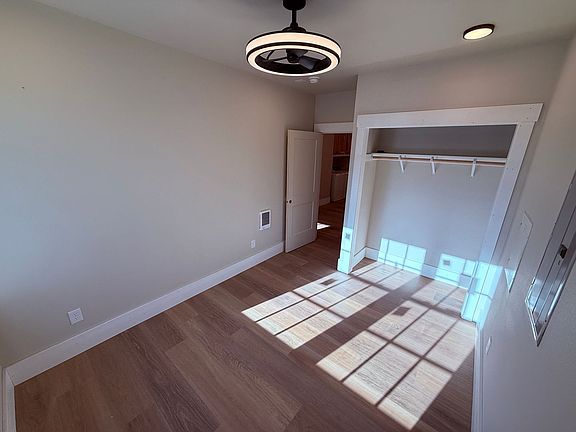 5th image of 612 NW 29th St #A